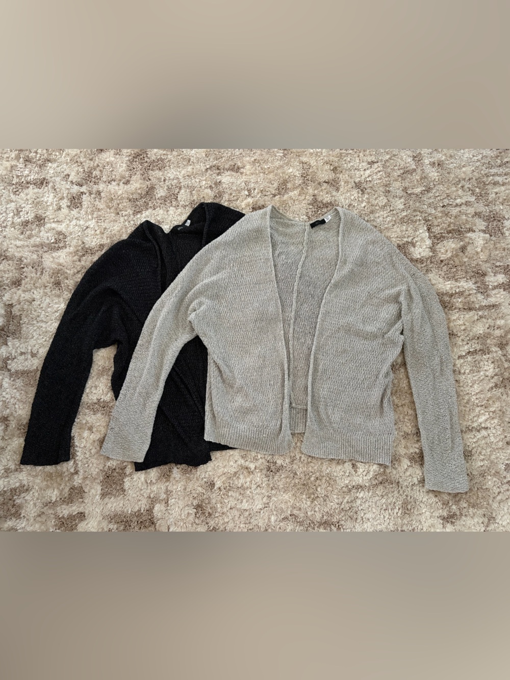 BDG by Urban Outfitters Women's V-Neck Knit Sweater Size XS Lot of 2 Cardigans